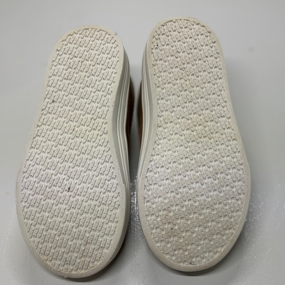 OshKosh B’gosh Putney Toddler Boys Tan Sneakers Size 8M - Picture 6 of 8